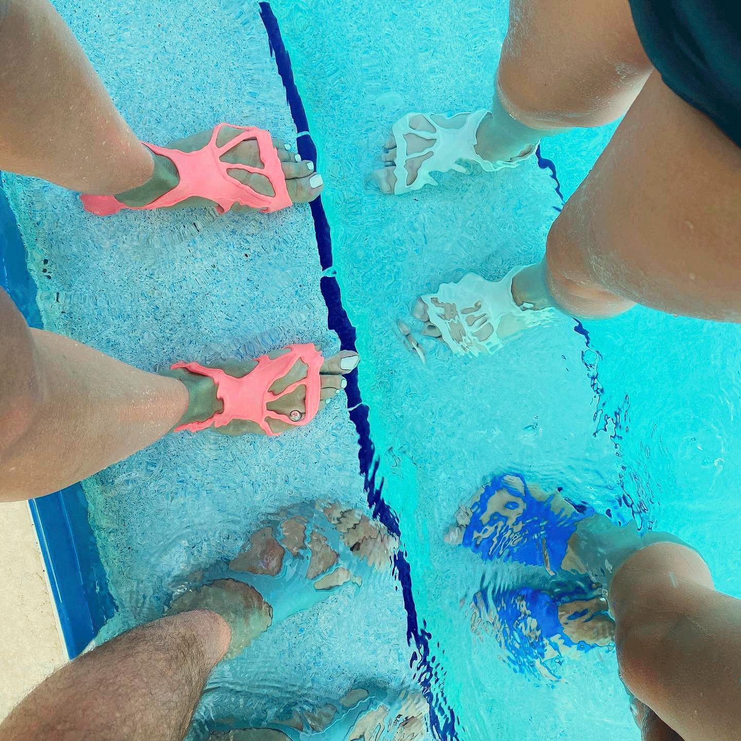 Aquatic shoes. Surf Shoes. Water, Beach and boat shoes. Boat slip ons. Boat shoe skins. Paddlebaord shoes. Paddle board skin shoes.