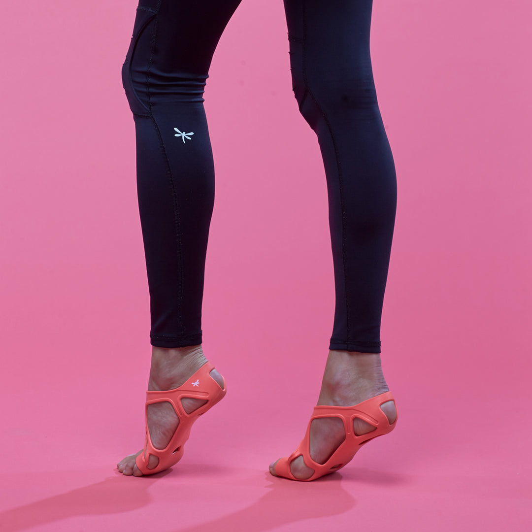 Super-High Rise Reinforced Knee Yoga Tight
