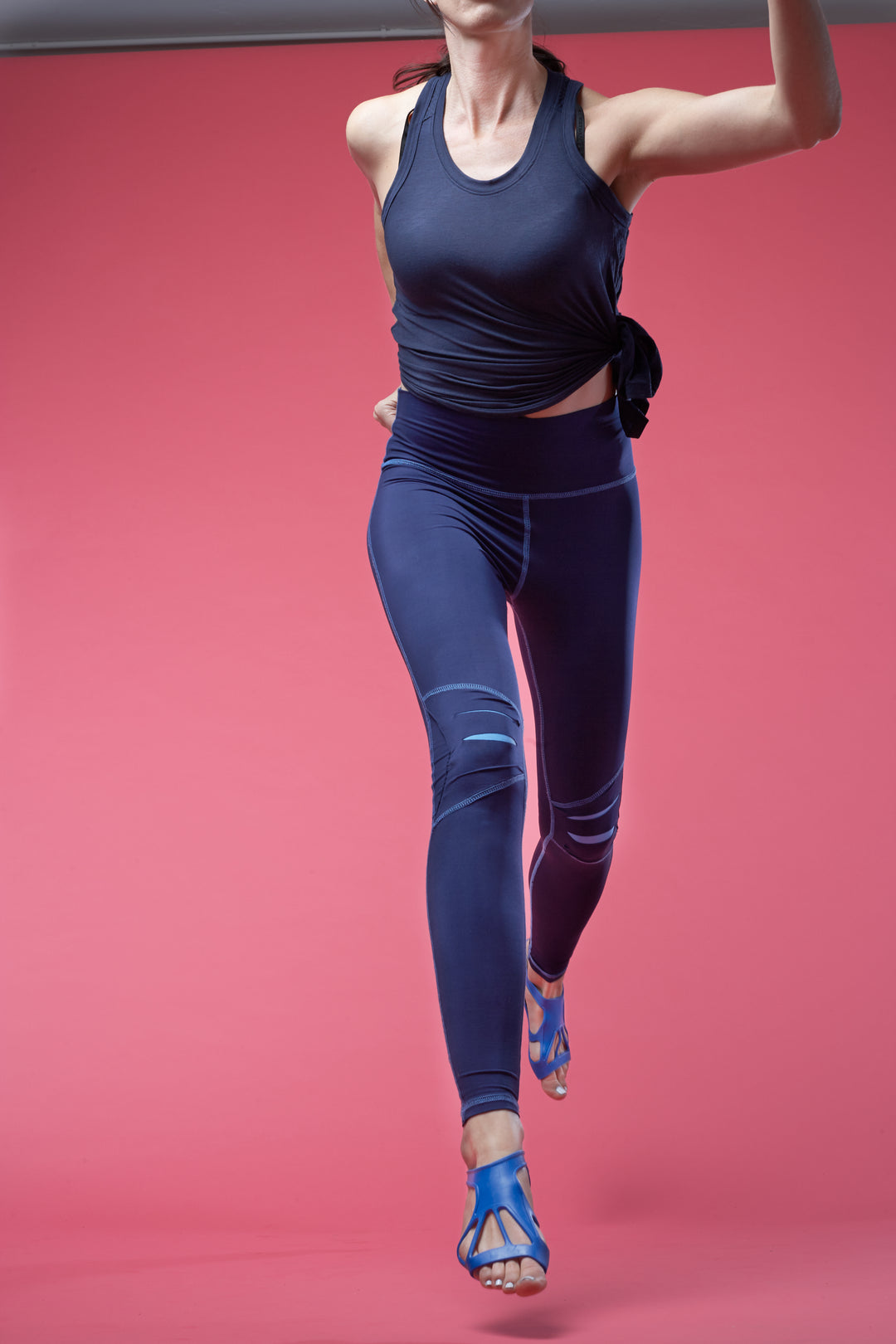 Lightly Padded Knee Yoga Pant - Blue